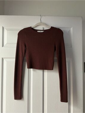 Urban Outfitters Ribbed Long-Sleeve Crop Top in Chocolate Brown